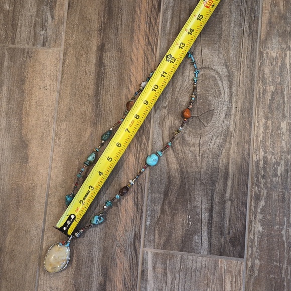 Vintage Handcrafted Southwestern Wire Wrapped Stone Pendant Beaded Necklace - Picture 12 of 14